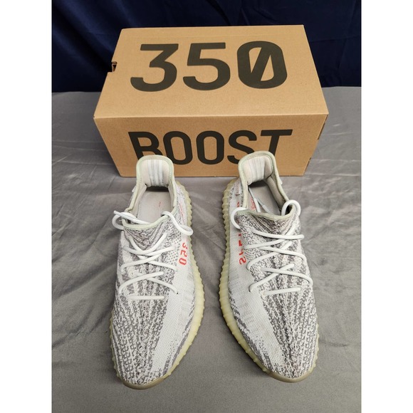 Yeezy boost 350 men\'s size 10 main image 7